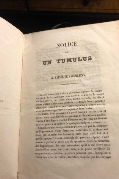 Notice sur un tumulus dans la vallée de Vaulnaveys – Nestor Boulon – 1851