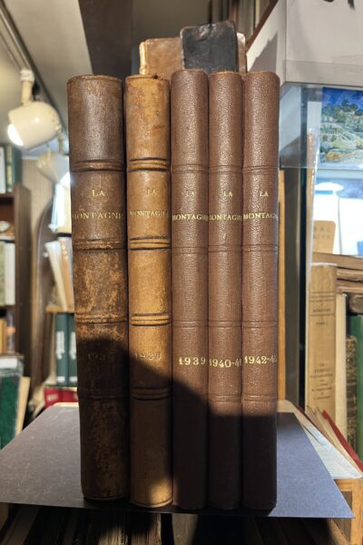 La Montagne 11 volumes reliés : Années 1929 à 1945 – CLUB ALPIN FRANCAIS – 1945