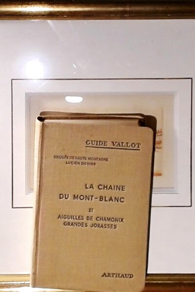 Guide Vallot – La chaine du mont-blanc T 2. 2° édition 1951 : Aiguilles de Chamonix. Grandes Jorasses – GROUPE DE HAUTE MONTAGNE/DEVIES Lucien – 1951